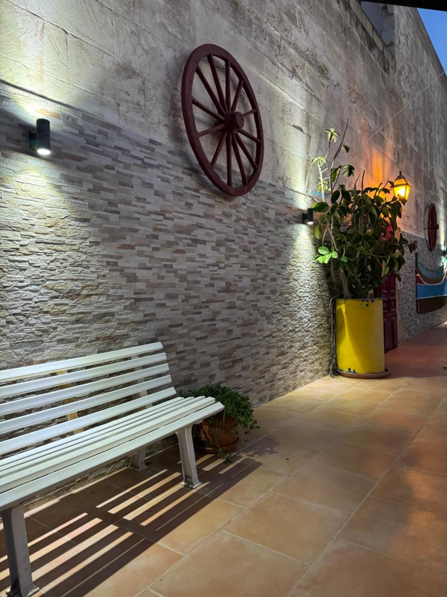 Tal-Bir Farmhouse Hotel Nadur Exterior foto