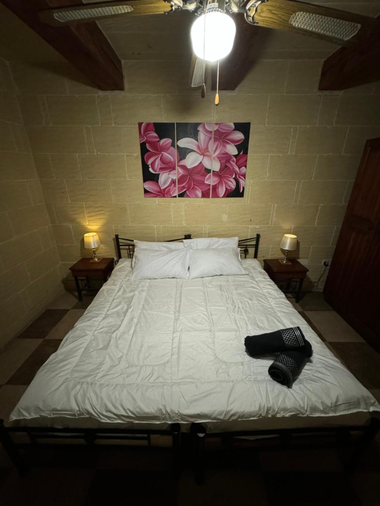 Tal-Bir Farmhouse Hotel Nadur Exterior foto