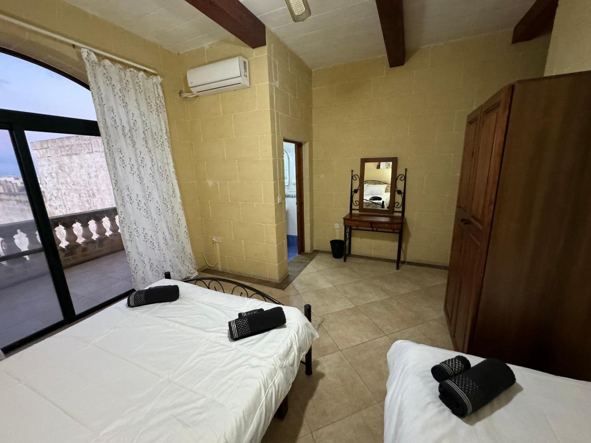 Tal-Bir Farmhouse Hotel Nadur Exterior foto